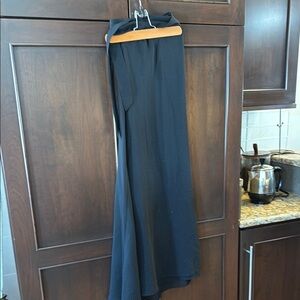 TWO Elegant  sarongs. Maxi length one black and one white never worn !